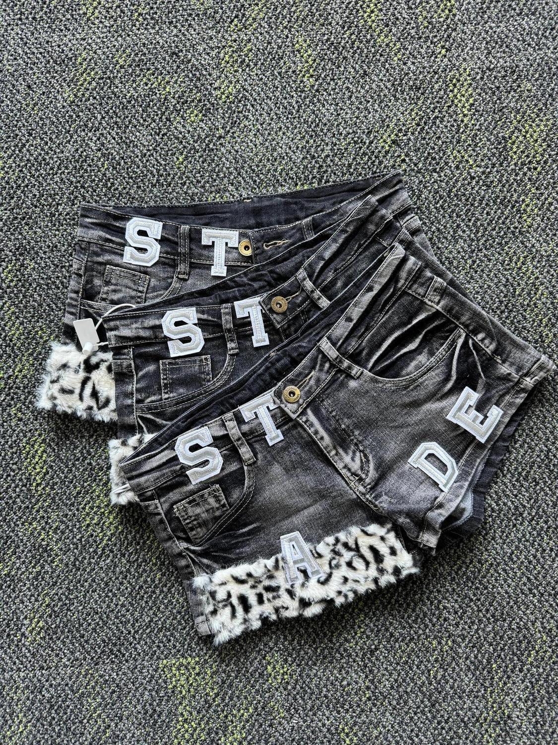 Y2k Embroidered Patch Denim Sh - Street Fashion Jeans Women บทวิจารณ์และราคา