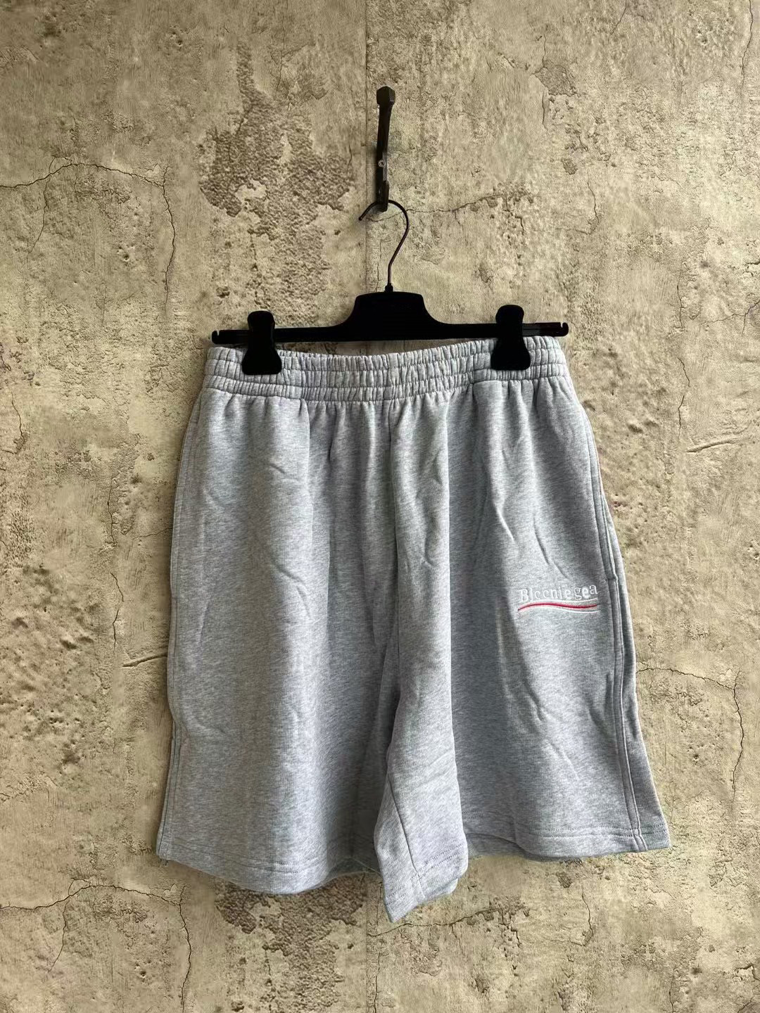 【41 styles】BLCCNIEGEA Classic  - Street Fashion In Paris บทวิจารณ์และราคา