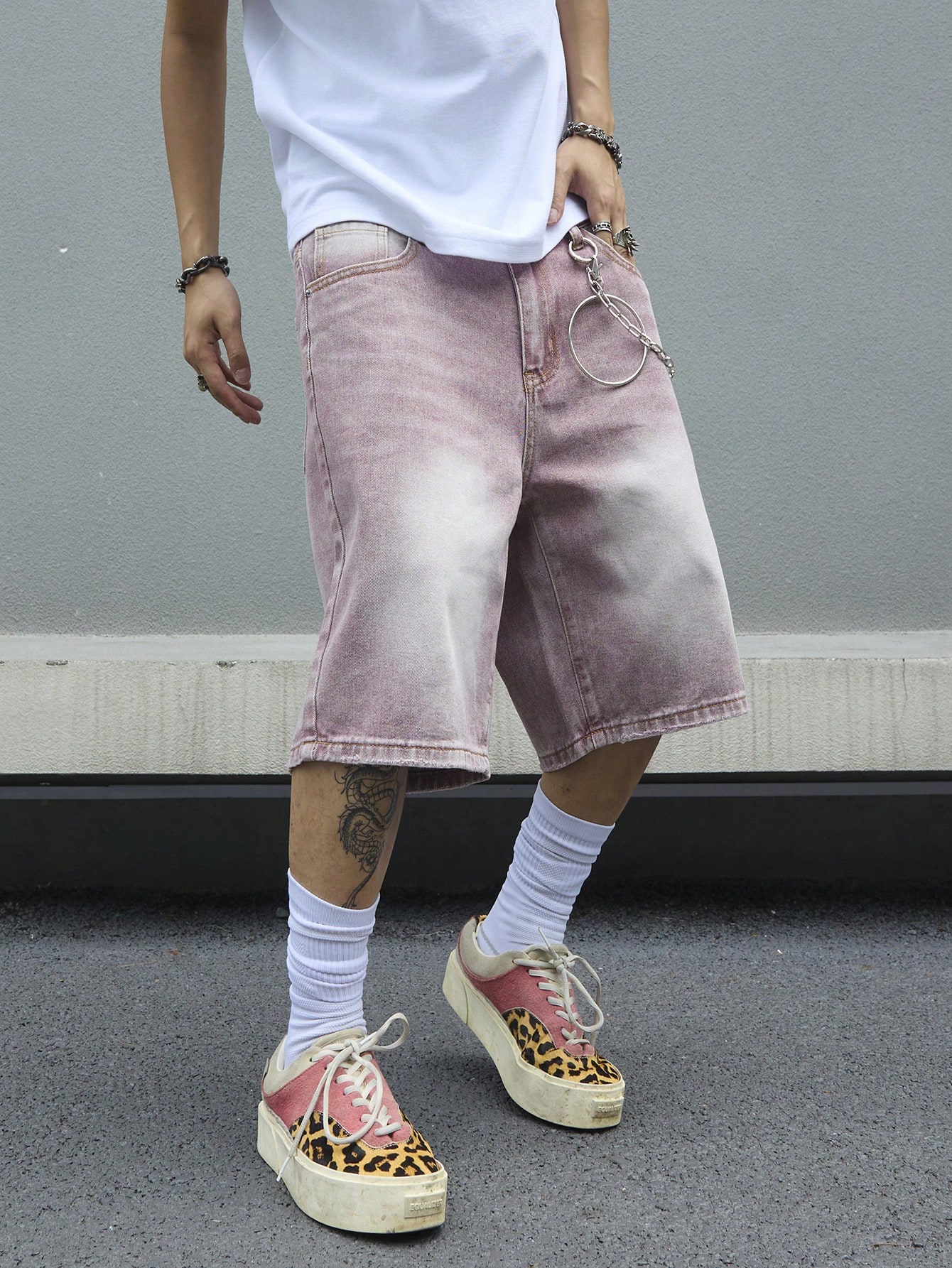 Men's Pink Gradient Denim Shor - Street Fashion Baggy บทวิจารณ์และราคา