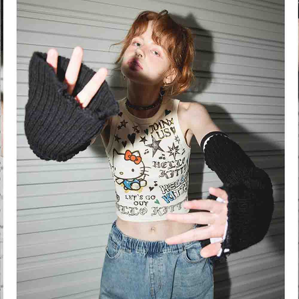 Sanrio Hello Kitties Women's C - Street Fashion Anime บทวิจารณ์และราคา